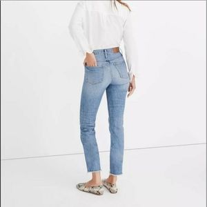 Madewell The Perfect Vintage Raw Hem Jean in Ainsworth Wash Size 26